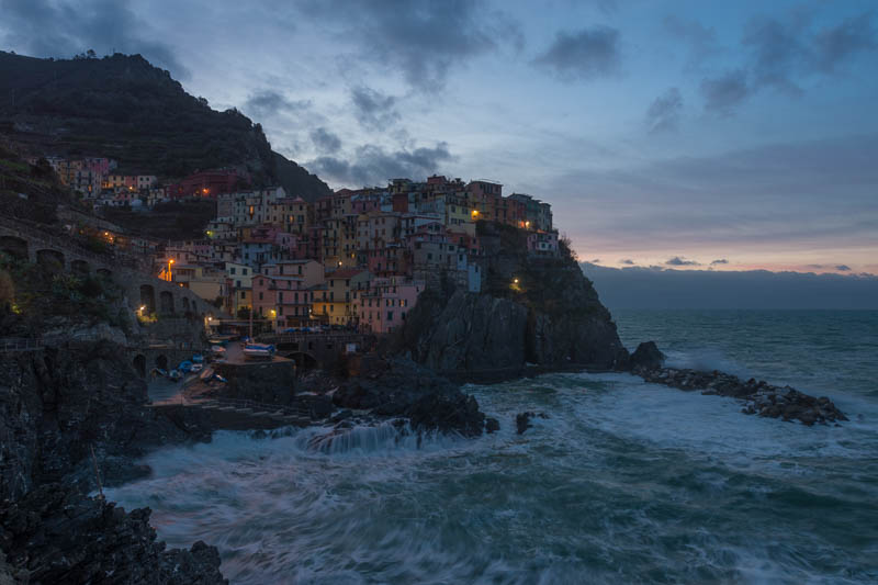 Photo of Manarola in Cinque Terre, Italy before editing