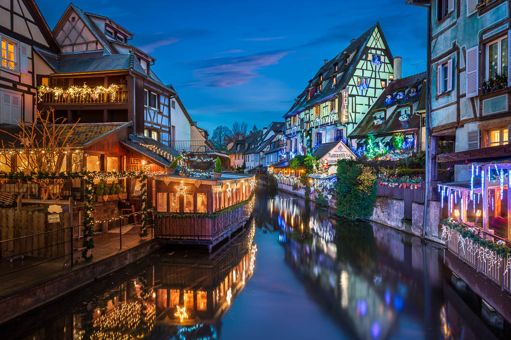 Altstadt von Colmar bei Nacht