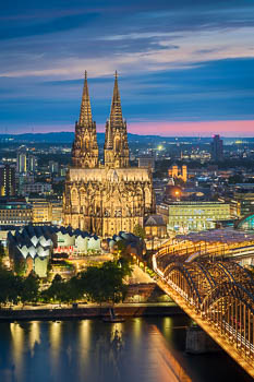 Cologne Cathedral at night