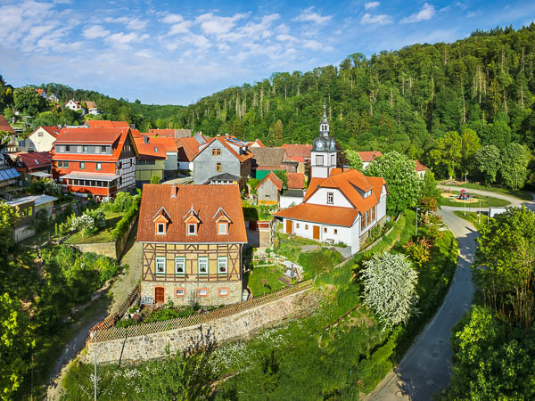 Blick auf Neuwerk bei Rübeland, ein Ortsteil der Stadt Oberharz am Brocken, Deutschland von Michael Abid