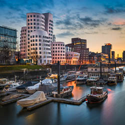 Titelbild für Düsseldorf - Wandbilder