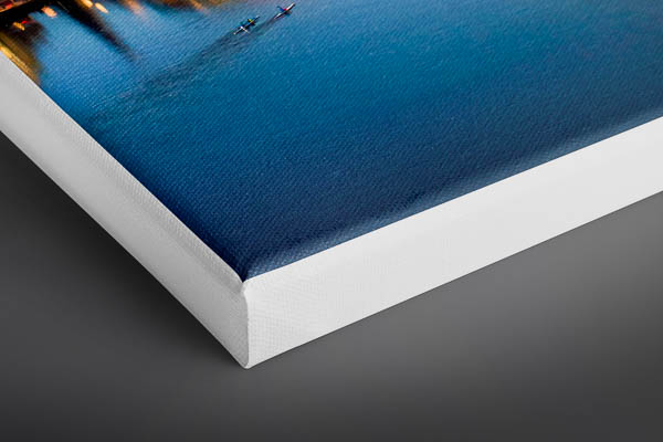 Canvas | Sunset skyline of Hamburg