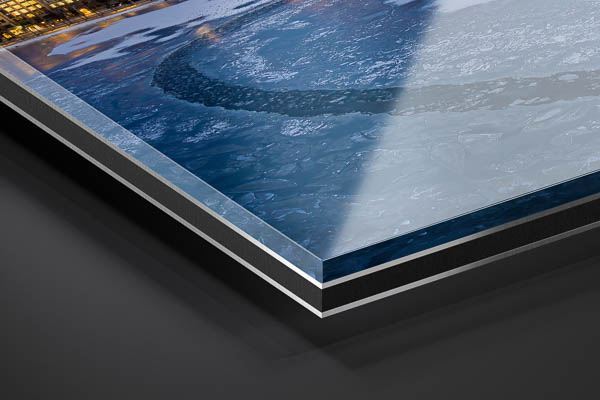 Acrylic Glass - Winter sunset skyline of Hamburg
