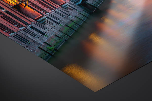 Kunstdruck / Poster | Sonnenuntergang in der Speicherstadt in Hamburg