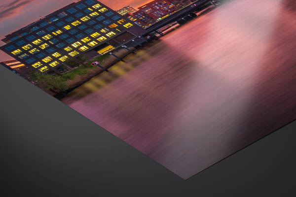 Kunstdruck / Poster | Spiegel-Gebäude in Hamburg