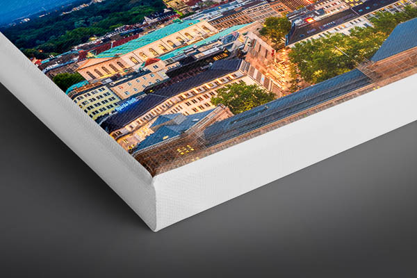 Canvas | Skyline panorama of Hannover at night