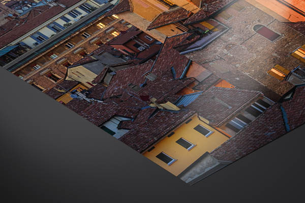 Kunstdruck / Poster | Nächtliche Skyline von Bologna