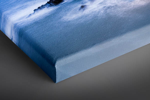 Canvas | Riomaggiore in Cinque Terre by night
