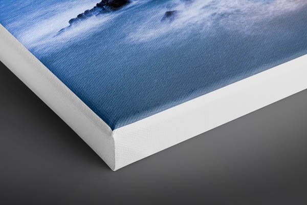 Canvas | Riomaggiore in Cinque Terre by night