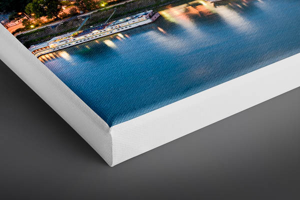 Canvas | Sunset in Bratislava