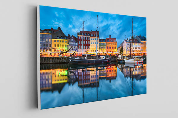 Canvas | Nyhavn in Copenhagen at night