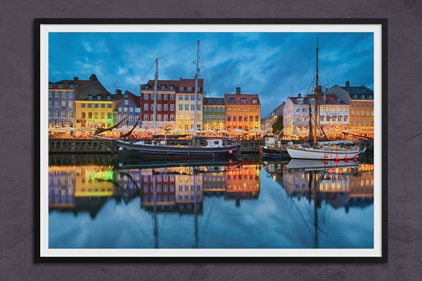 Fine Art Print | Nyhavn in Copenhagen at night