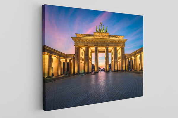 Canvas - Brandenburg gate in Berlin during sunset