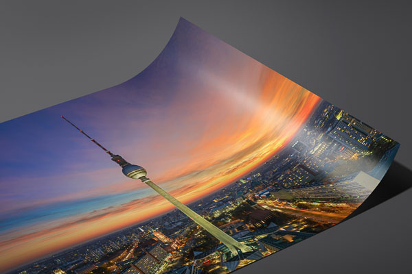 Kunstdruck / Poster | Berliner Fernsehturm zum Sonnenuntergang