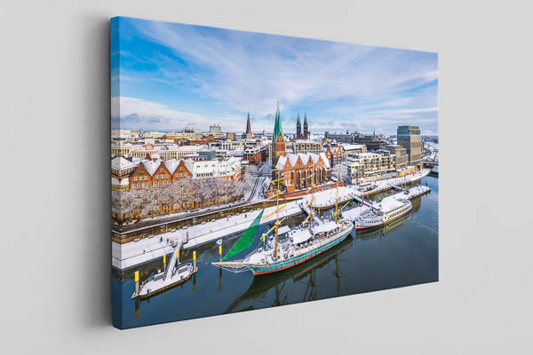 Canvas | Schlachte in Bremen on a winter day
