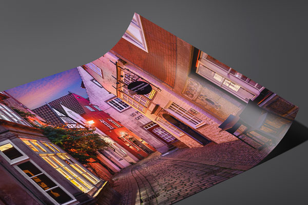 Fine Art Print | Schnoor in Bremen at night