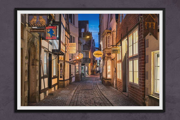 Poster / Kunstdruck | Schnoor in Bremen bei Nacht