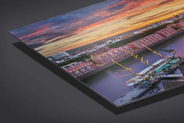 Metal Print | St. Martini Church in Bremen at sunset