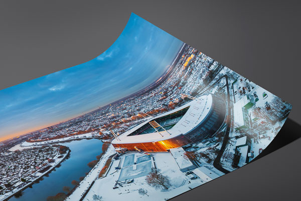 Kunstdruck / Poster | Weserstadion in Bremen bei einem Wintersonnenuntergang