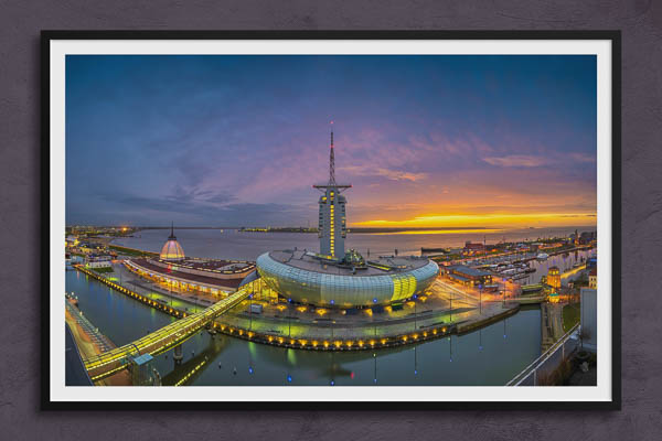 Fine Art Print | Panoramic view of Klimahaus in Bremerhaven
