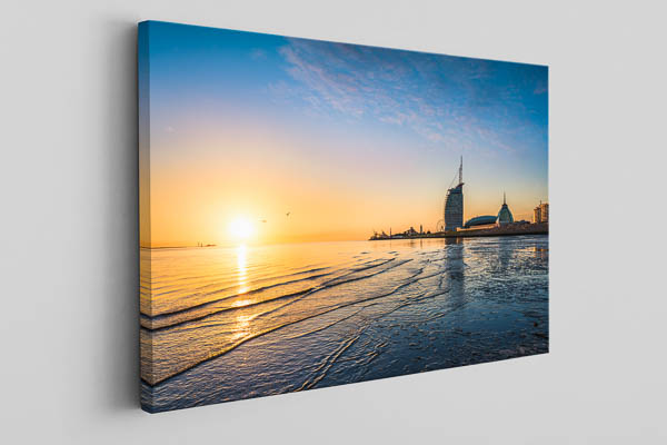 Canvas | Sunset at the Weser in Bremerhaven