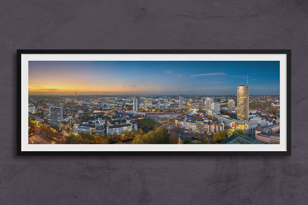 Poster / Kunstdruck | Skyline von Essen bei Nacht