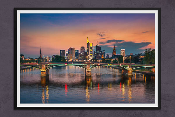 Poster / Kunstdruck | Skyline von Frankfurt zum Sonnenuntergang