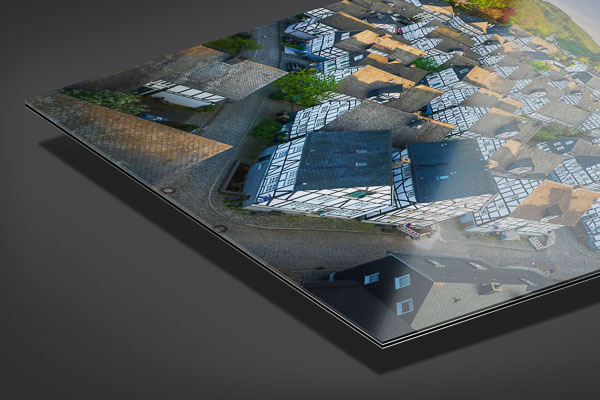Acrylic Glass | Aerial view of Freudenberg