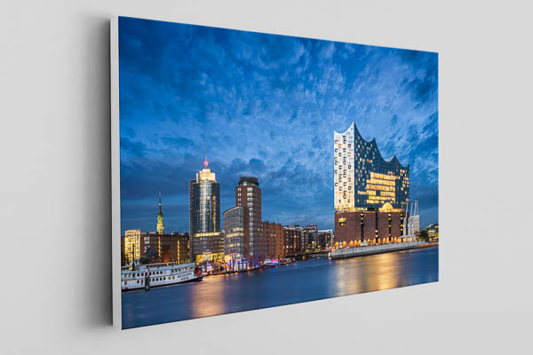 Leinwand | Nächtliche Skyline von Hamburg mit Elbphilharmonie