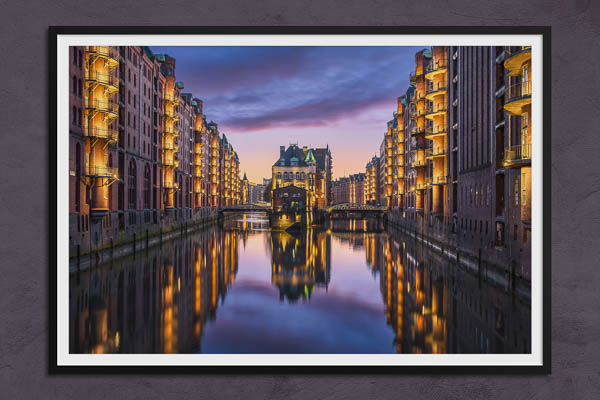 Fine Art Print | Speicherstadt district in Hamburg at night