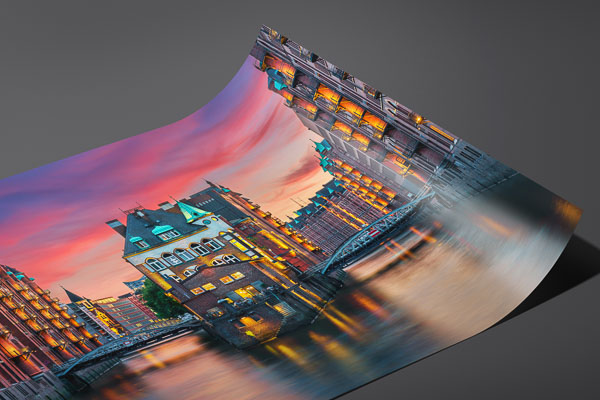 Kunstdruck / Poster | Sonnenuntergang in der Speicherstadt in Hamburg