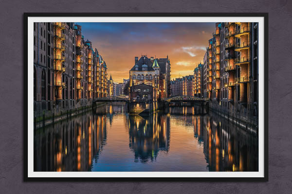 Fine Art Print | Sunset in the Speicherstadt district in Hamburg