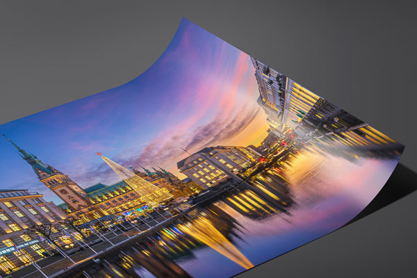 Kunstdruck / Poster | Sonnenuntergang am Rathaus in Hamburg
