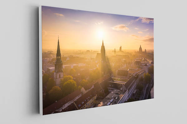 Canvas - Old town of Hannover on a foggy morning