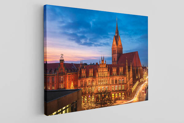Canvas | Old Town Hall and Marktkirche in Hannover