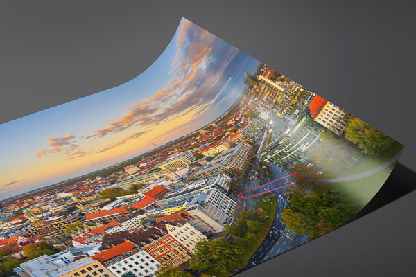 Kunstdruck / Poster | Skyline von Hannover bei Sonnenuntergang