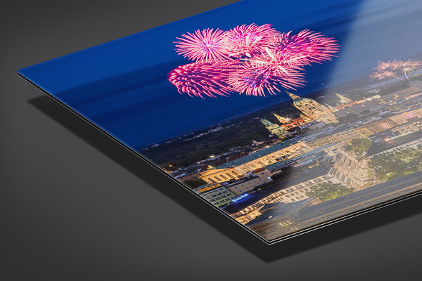 Acrylic Glass | Skyline of Hannover at night with fireworks