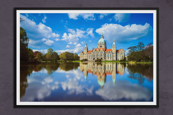 Poster / Kunstdruck | Rathaus von Hannover an einem sonnigen Tag