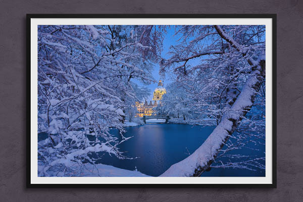 Fine Art Print | Town Hall of Hannover in winter