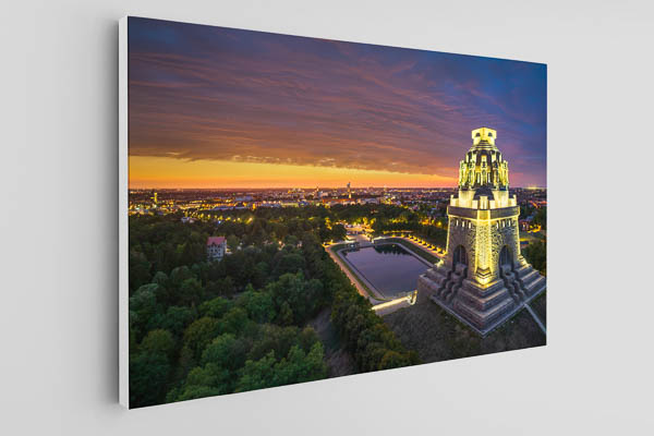 Canvas | Völkerschlachtdenkmal in Leipzig at night