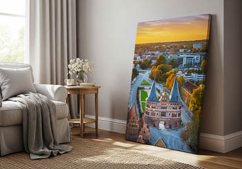 Wandbild | Holstentor in Lübeck bei Sonnenuntergang