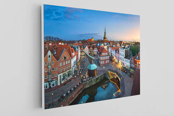 Canvas | Historic harbor in Stade