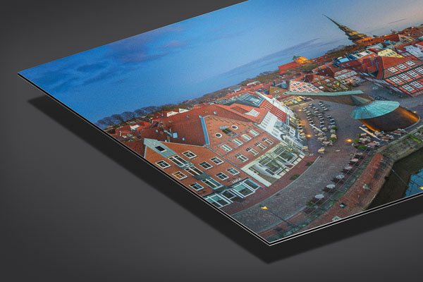 Metal Print | Historic harbor in Stade