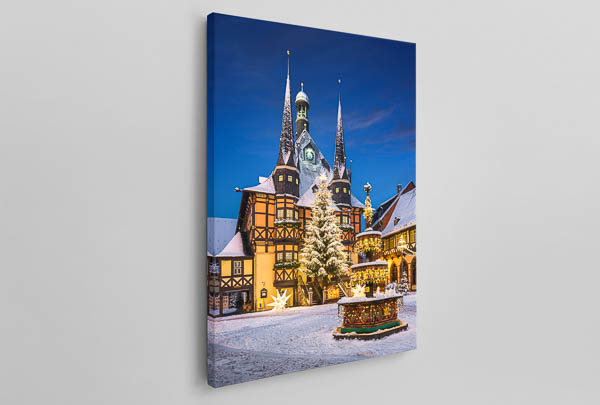 Canvas | Town Hall of Wernigerode during winter