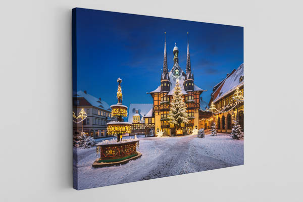 Canvas | Town Hall of Wernigerode during winter