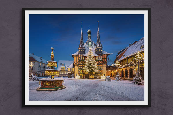 Fine Art Print | Town Hall of Wernigerode during winter