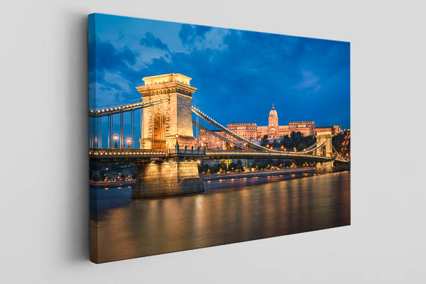 Canvas | Buda Castle and Chain Bridge in Budapest