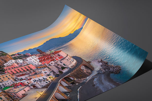 Kunstdruck / Poster | Sonnenaufgang in Atrani an der Amalfiküste