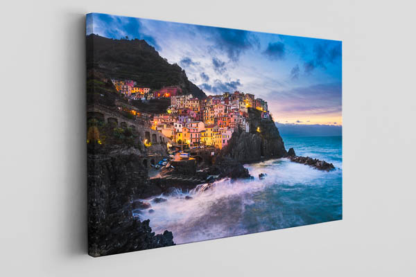 Canvas | Manarola in Cinque Terre at night