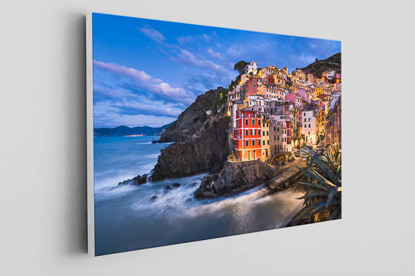 Canvas | Riomaggiore in Cinque Terre by night